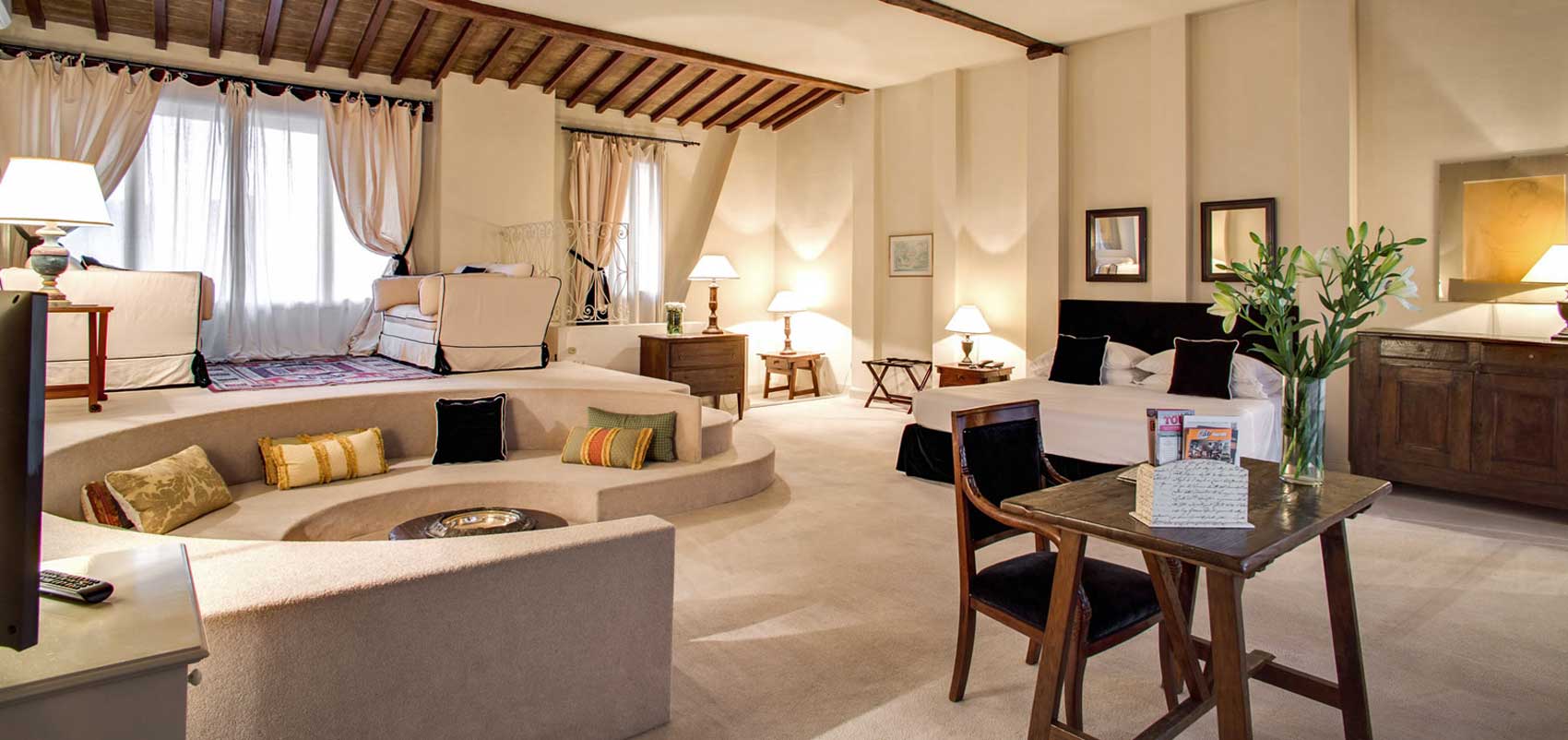 Une suite du J and J Hotel de charme, Florence - Itallie