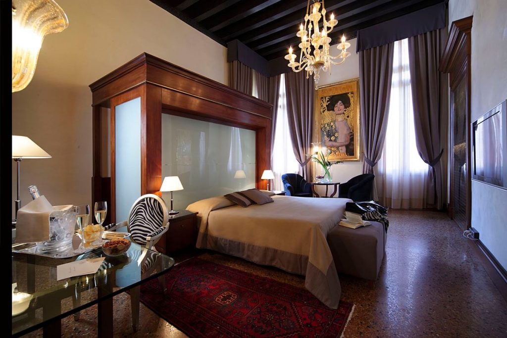 Suite romantique Liassidi Palace, boutique hotel Venise Italie